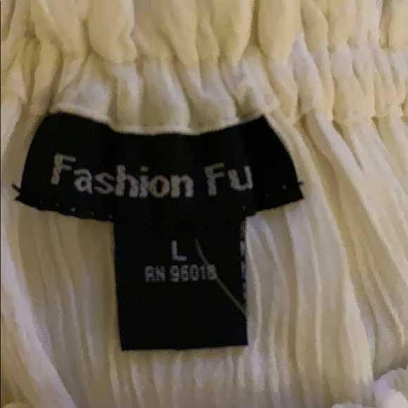 Fashion Fu Off Shoulder Dress NWT - Picture 4 of 6